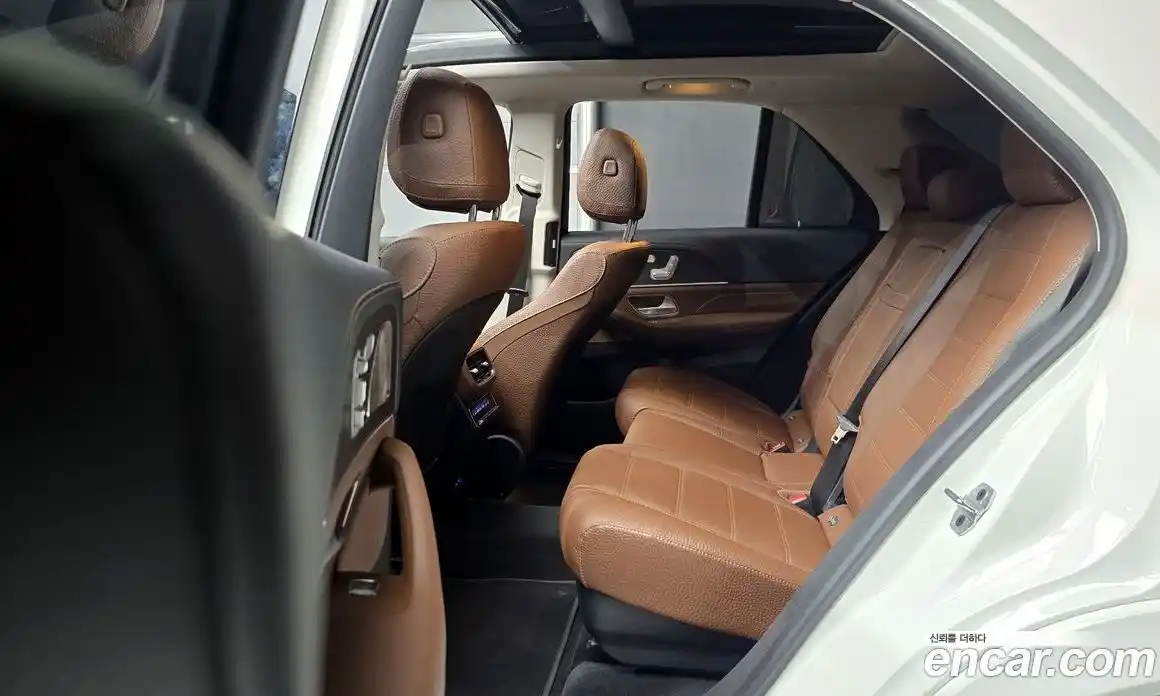 Mercedes-Benz GLE-Class 2024 3.0 гидро, фото 18 Mercedes-Benz GLE-Class 2024 3.0 гидро, фото 18