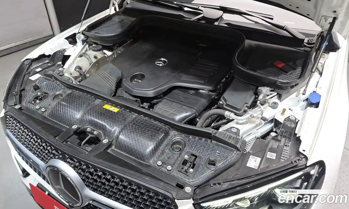 Mercedes-Benz GLE-Class 2024 3.0 гидро, фото 6 Mercedes-Benz GLE-Class 2024 3.0 гидро, фото 6