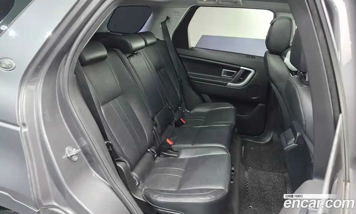 Land Rover Discovery Sport 2018 2.0 автомат (гидро), фото 11
