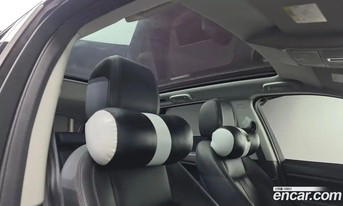 Land Rover Discovery Sport 2018 2.0 автомат (гидро), фото 16
