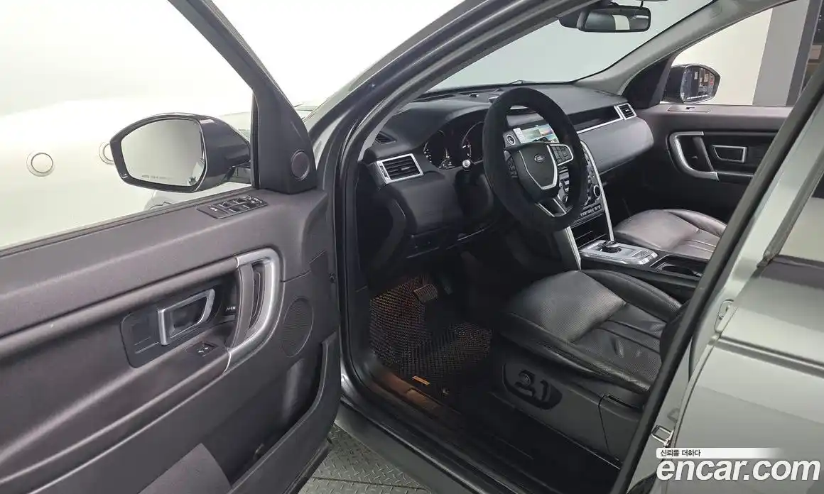 Land Rover Discovery Sport 2018 2.0 автомат (гидро), фото 10