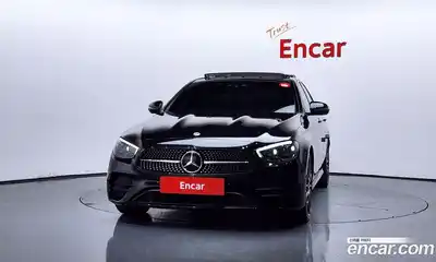 Mercedes-Benz E-Class 2022 2.0 автомат (гидро), миниатюра 3