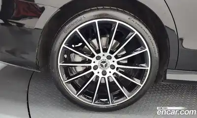 Mercedes-Benz E-Class 2022 2.0 автомат (гидро), миниатюра 5