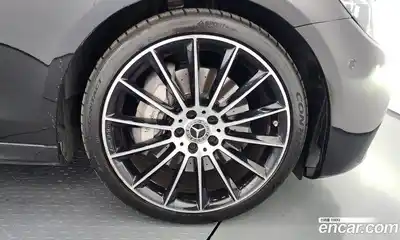 Mercedes-Benz E-Class 2022 2.0 автомат (гидро), миниатюра 7