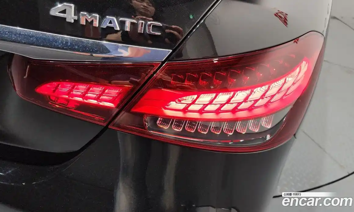 Mercedes-Benz E-Class 2022 2.0 автомат (гидро), фото 9
