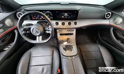 Mercedes-Benz E-Class 2022 2.0 автомат (гидро), миниатюра 10
