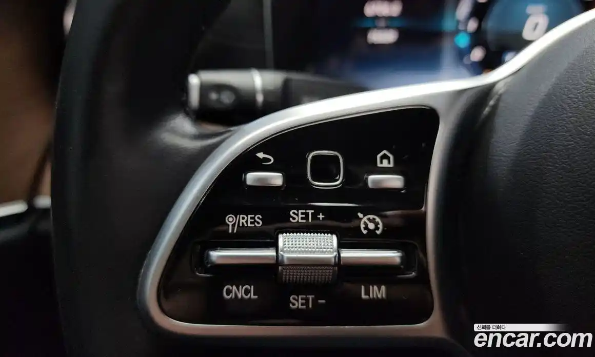 Mercedes-Benz E-Class 2019 2.0 автомат (гидро), фото 35