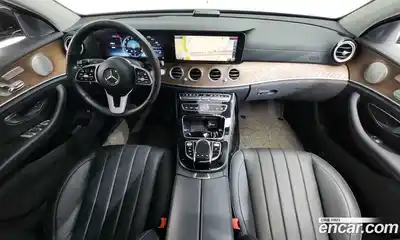Mercedes-Benz E-Class 2019 2.0 автомат (гидро), миниатюра 9