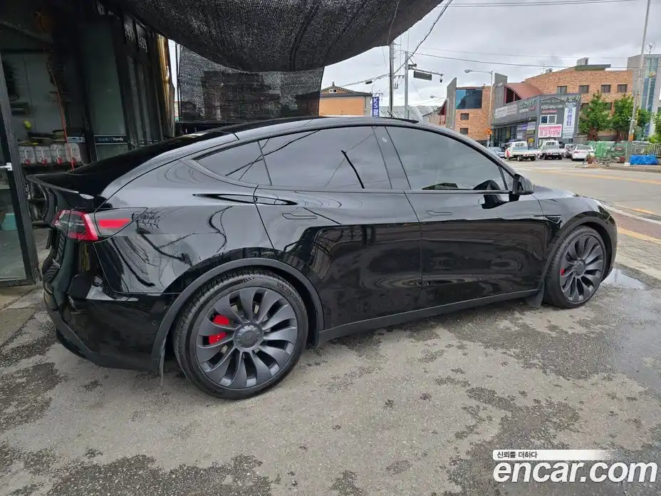 Tesla Model Y 2022 гидро, фото 5