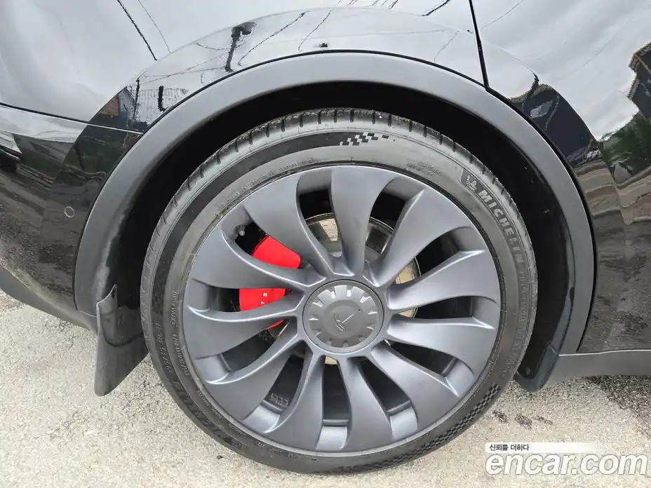 Tesla Model Y 2022 гидро, фото 8