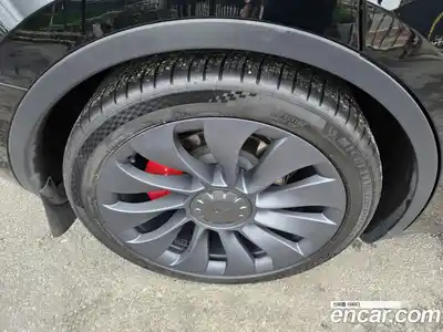 Tesla Model Y 2022 гидро, миниатюра 9