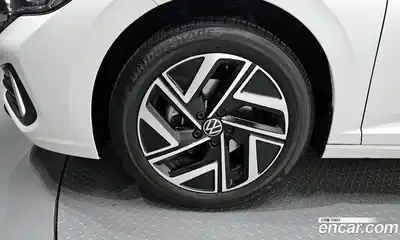 Volkswagen Jetta 2024 1.5 автомат (гидро), миниатюра 5