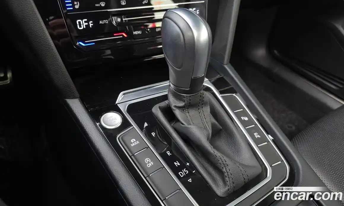 Volkswagen Arteon 2023 2.0 автомат (гидро), фото 9