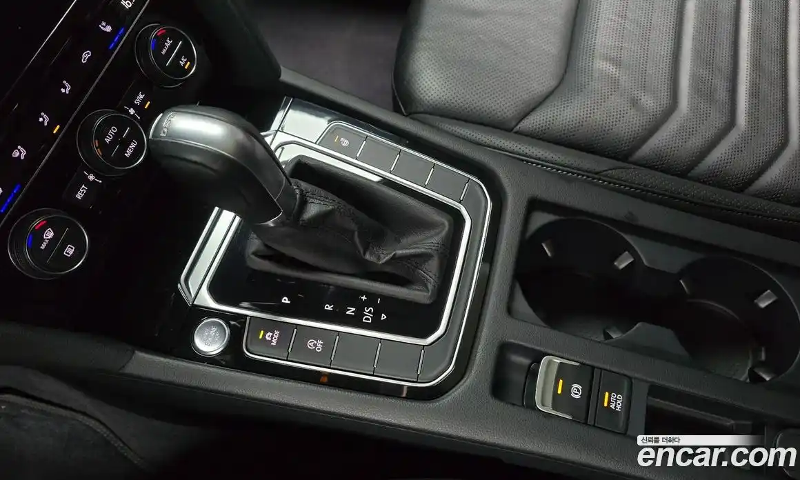 Volkswagen Arteon 2019 2.0 автомат (гидро), фото 12