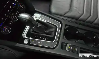 Volkswagen Arteon 2019 2.0 автомат (гидро), миниатюра 12