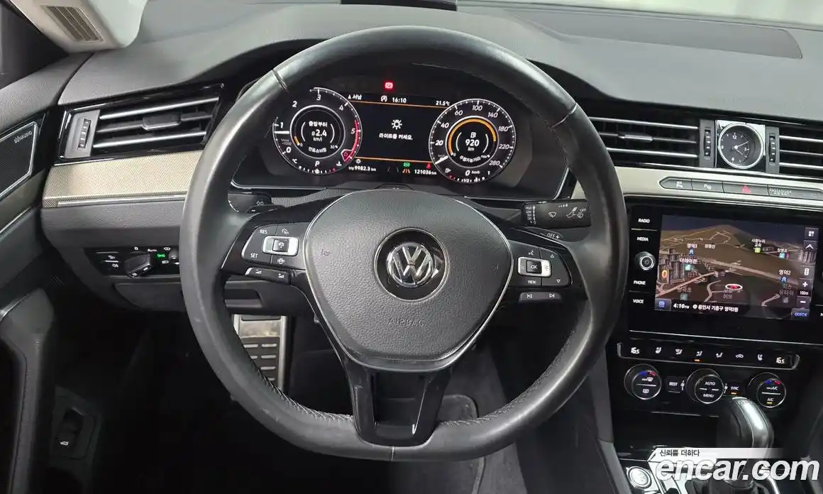 Volkswagen Arteon 2019 2.0 автомат (гидро), фото 18