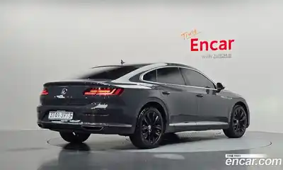 Volkswagen Arteon 2019 2.0 автомат (гидро), миниатюра 2