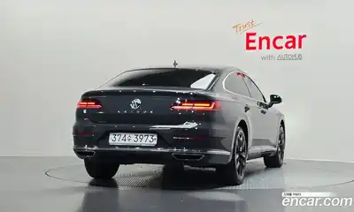 Volkswagen Arteon 2019 2.0 автомат (гидро), миниатюра 4