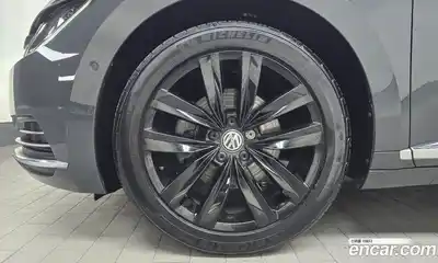 Volkswagen Arteon 2019 2.0 автомат (гидро), миниатюра 5