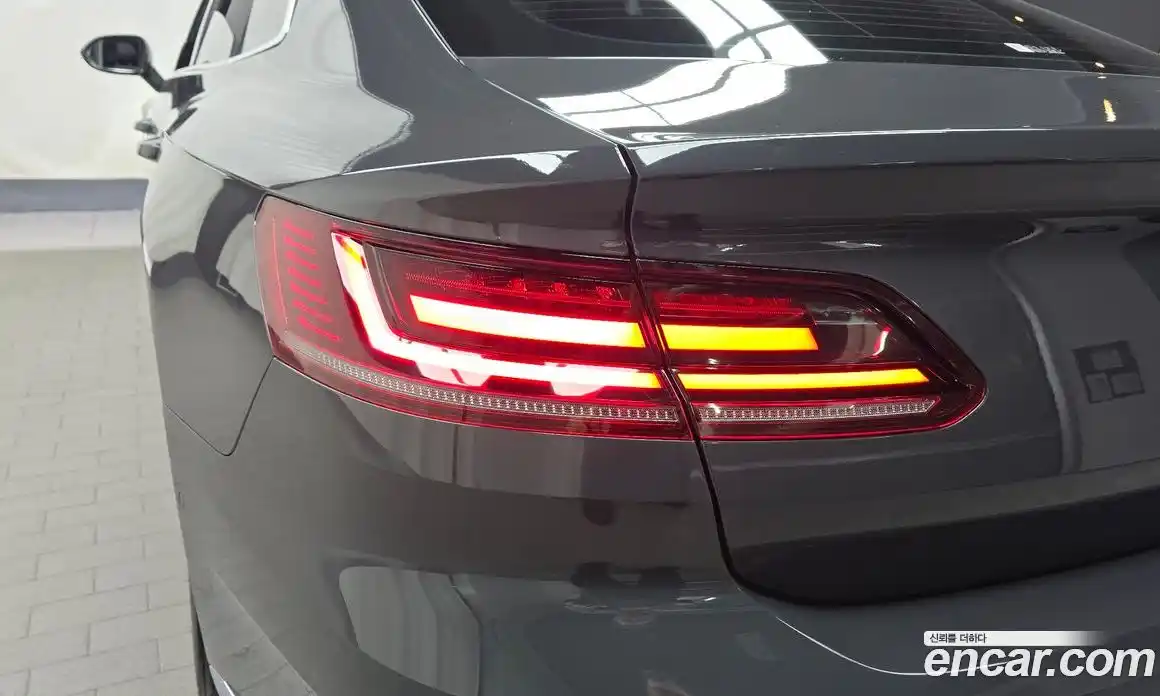 Volkswagen Arteon 2019 2.0 автомат (гидро), фото 9