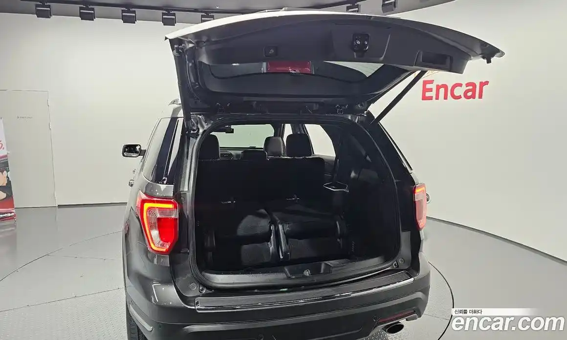Ford Explorer 2019 2.3 автомат (гидро), фото 31