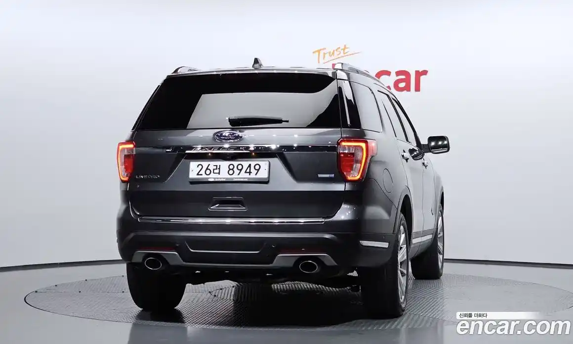 Ford Explorer 2019 2.3 автомат (гидро), фото 4