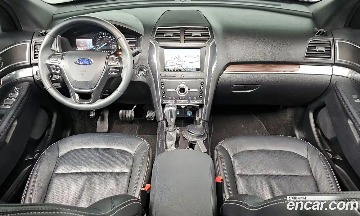 Ford Explorer 2019 2.3 автомат (гидро), фото 10