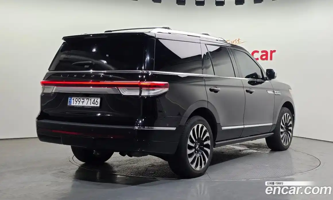 Lincoln Navigator 2023 3.5 гидро, фото 2
