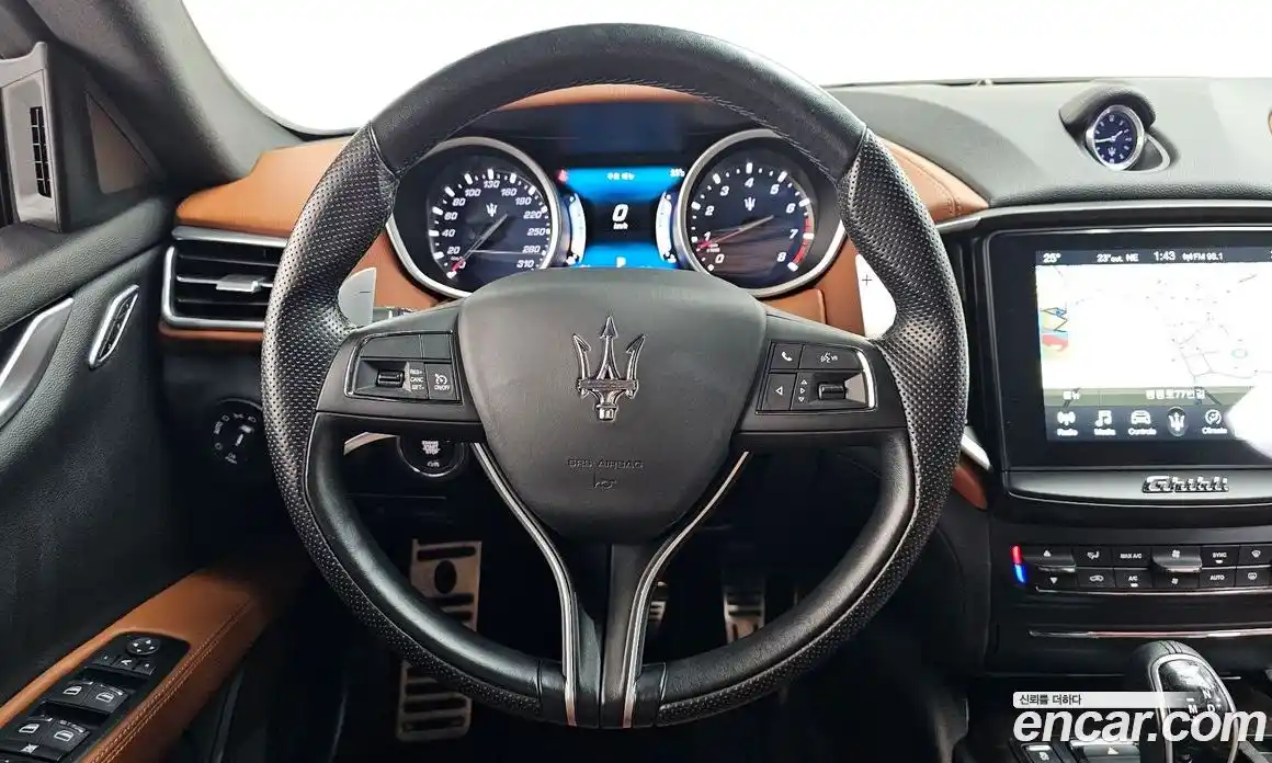 Maserati Ghibli 2017 3.0 гидро, фото 12