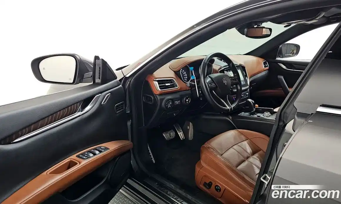 Maserati Ghibli 2017 3.0 гидро, фото 10