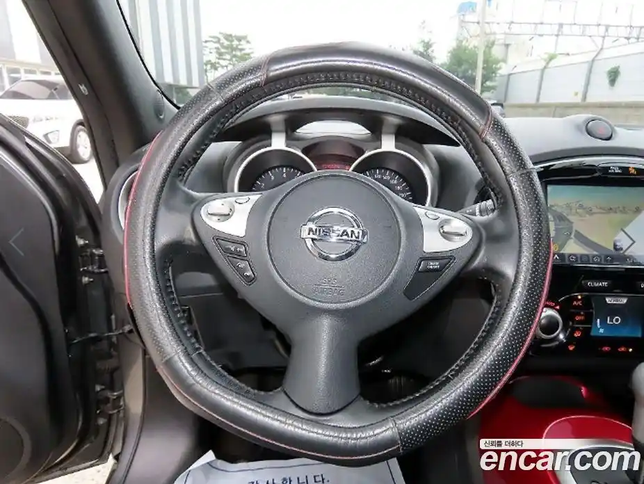 Nissan Juke 2017 1.6 вариатор, фото 8