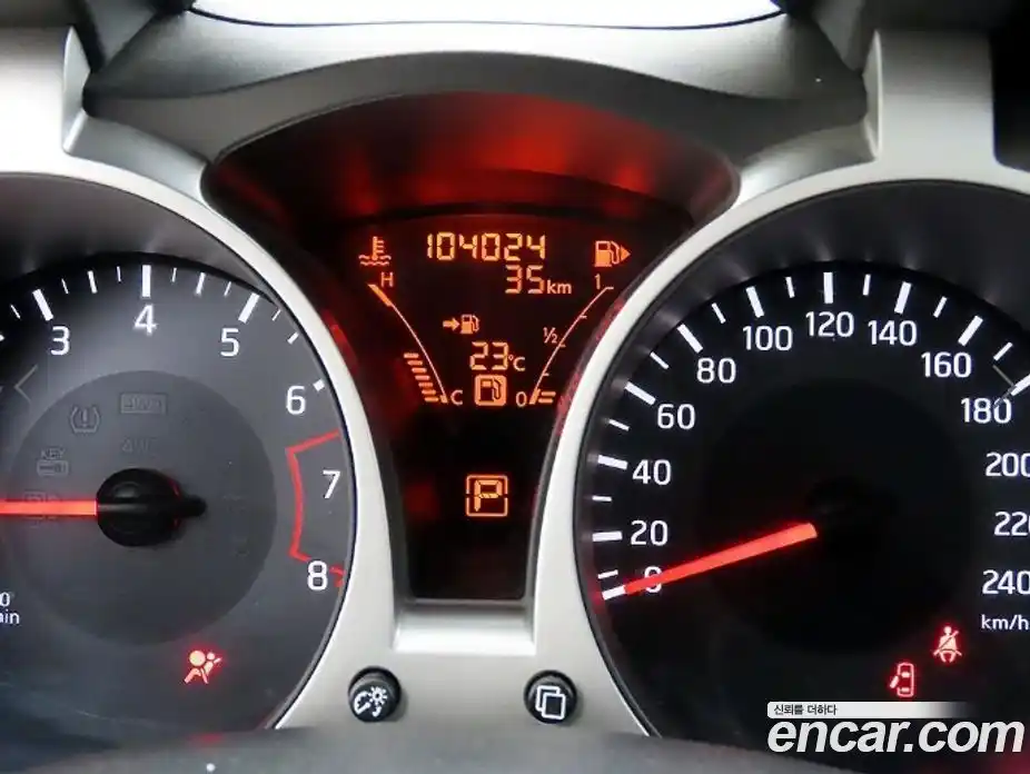 Nissan Juke 2017 1.6 вариатор, фото 9