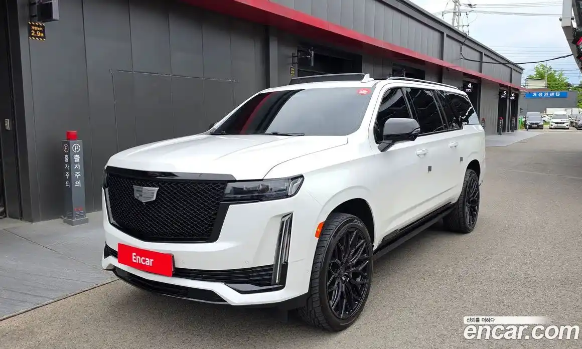 Cadillac Escalade 2021 6.2 гидро, фото 1