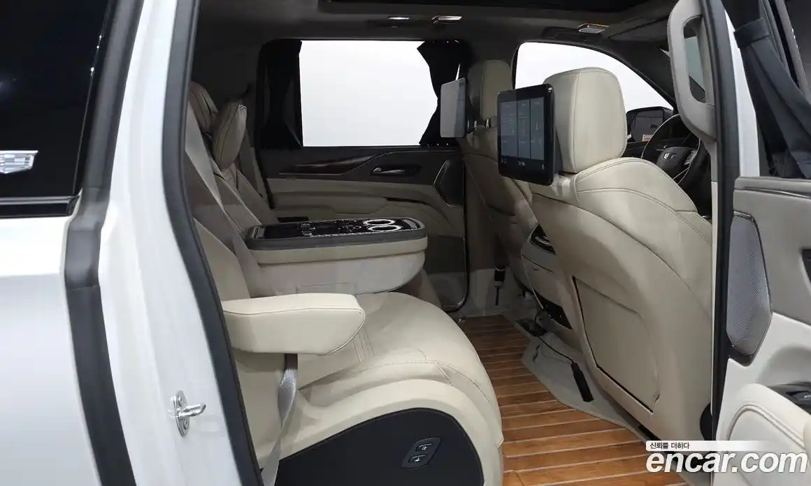 Cadillac Escalade 2021 6.2 гидро, фото 17