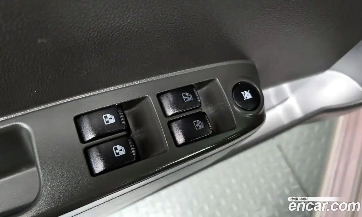 Chevrolet Spark 2011 1.0 автомат (гидро), фото 18