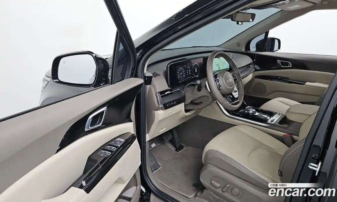 Kia Carnival 2023 3.5 автомат (гидро), фото 9