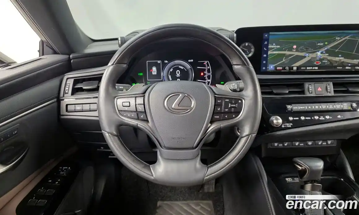 Lexus ES 2023 2.5 гидро, фото 13