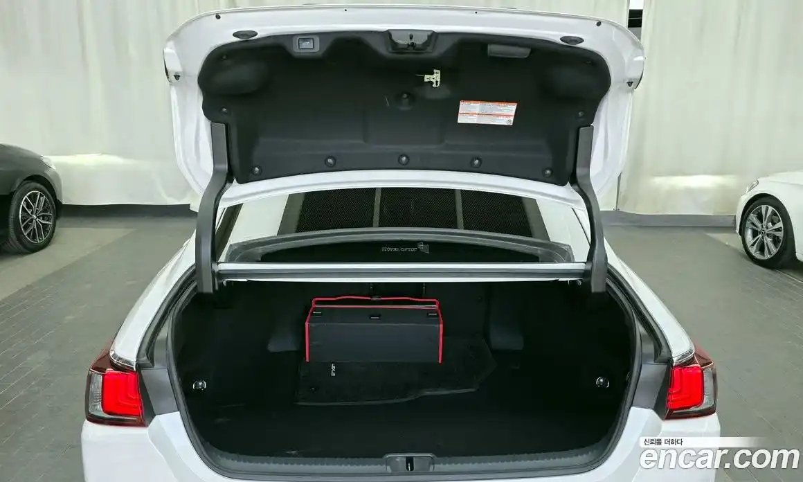 Lexus ES 2023 2.5 гидро, фото 20