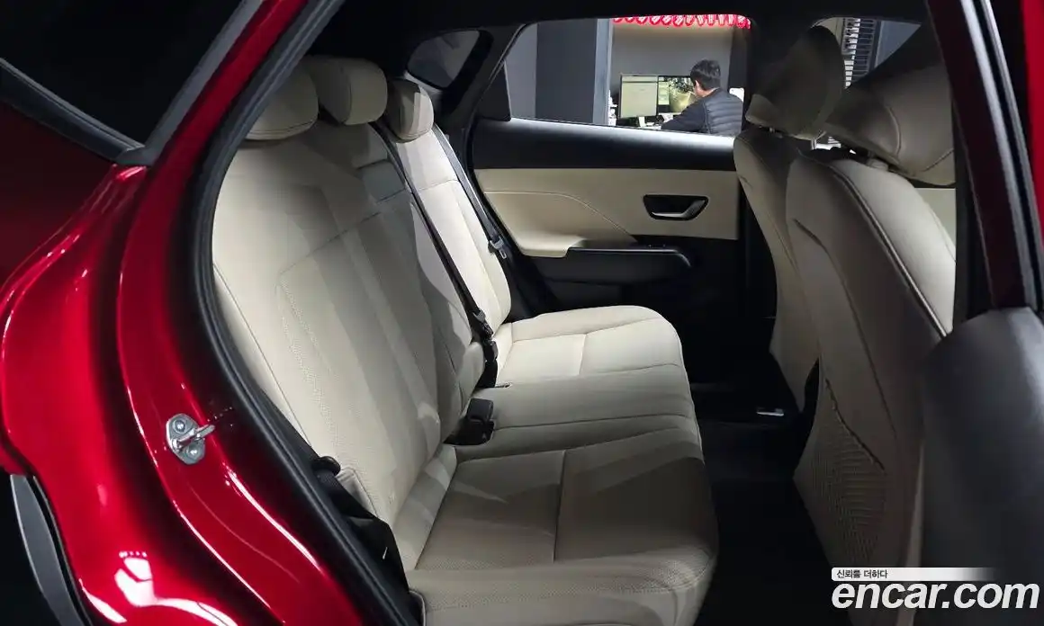 Hyundai Kona 2024 1.6 автомат (гидро), фото 12