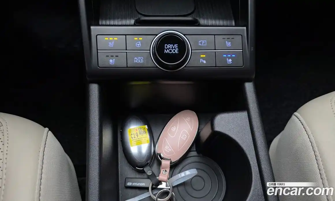 Hyundai Kona 2024 1.6 автомат (гидро), фото 17