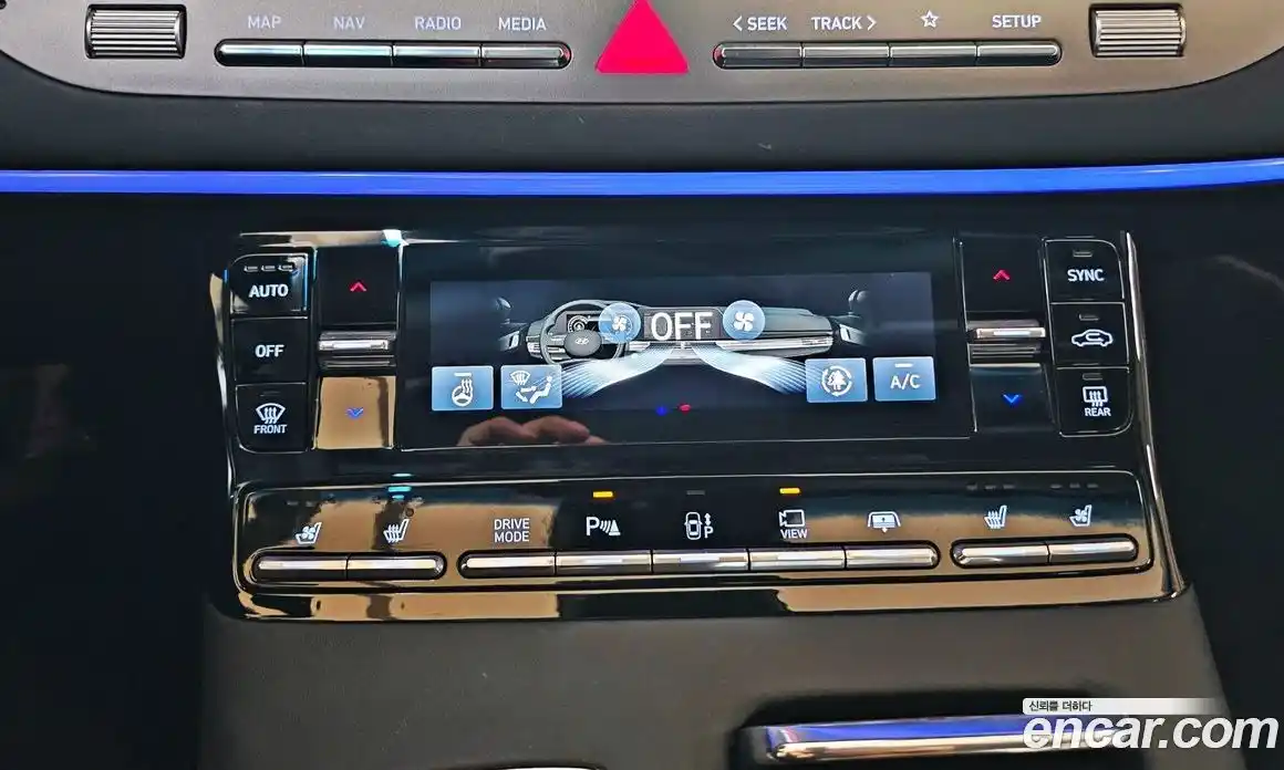 Hyundai Grandeur 2022 3.3 автомат (гидро), фото 17