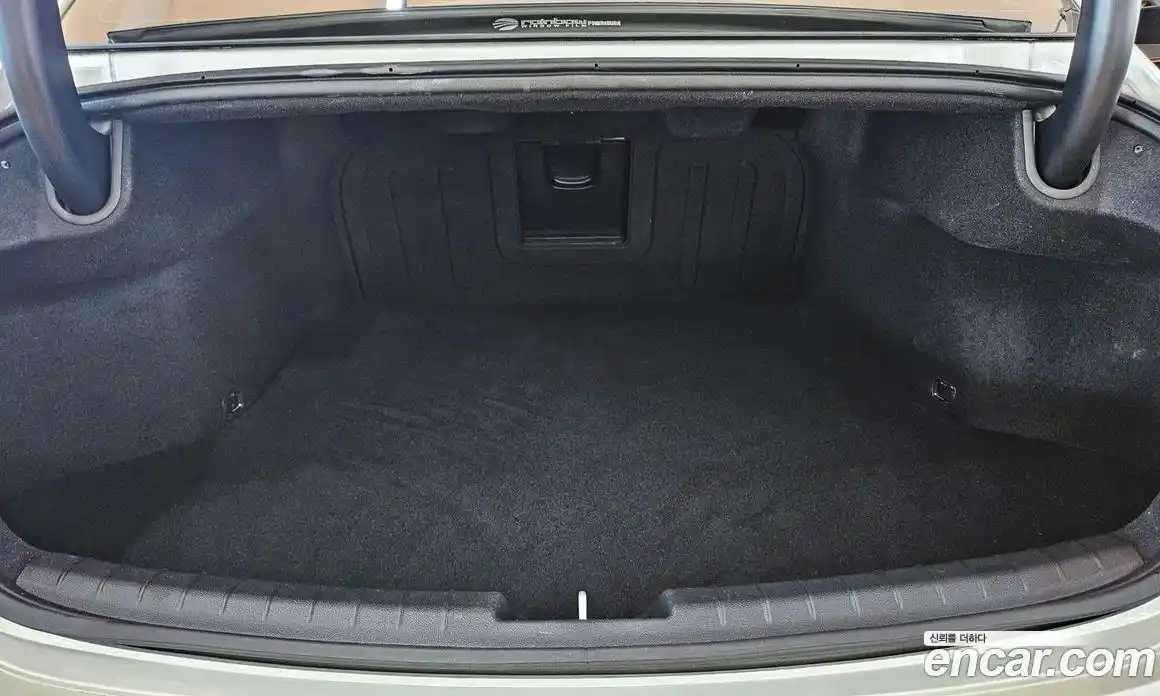 Hyundai Grandeur 2022 3.3 автомат (гидро), фото 19