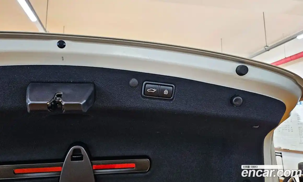 Hyundai Grandeur 2022 3.3 автомат (гидро), фото 20