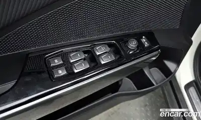 SsangYong TIBOLI 2020 1.6 автомат (гидро), миниатюра 11