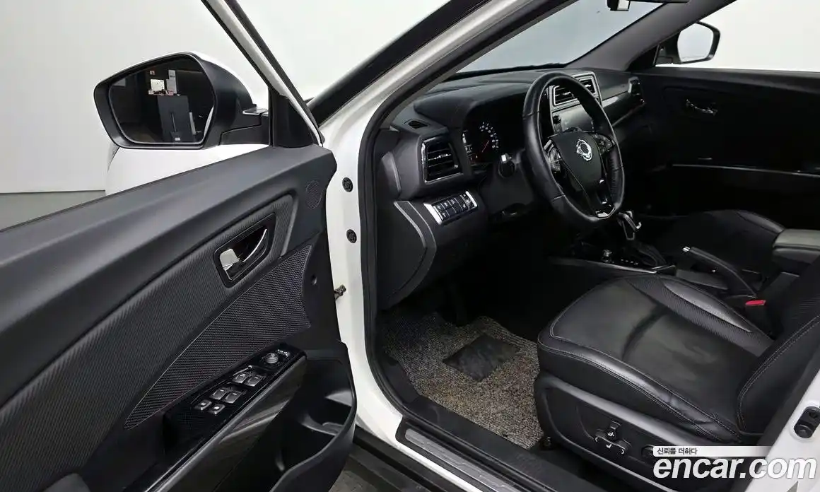 SsangYong TIBOLI 2020 1.6 автомат (гидро), фото 10