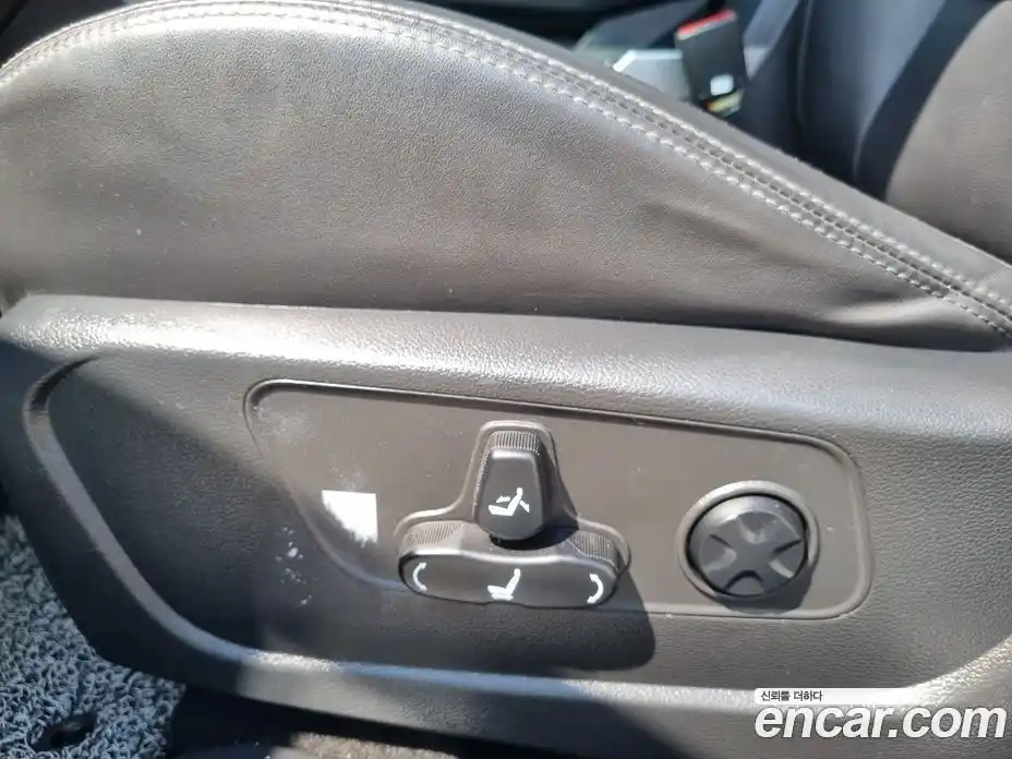 SsangYong Korando 2020 1.5 автомат (гидро), фото 18