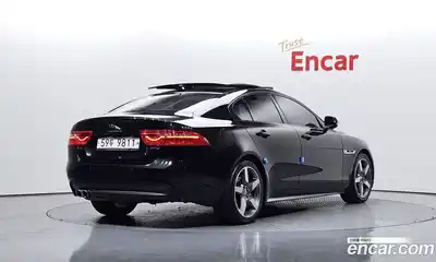 Jaguar XE 2018 2.0 гидро, миниатюра 2