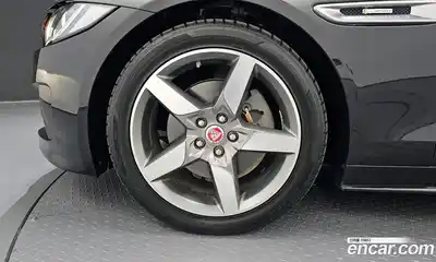 Jaguar XE 2018 2.0 гидро, миниатюра 5