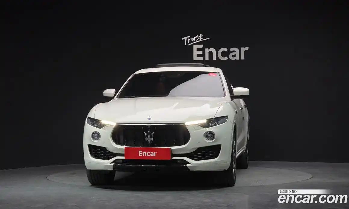 Maserati Levante 2017 3.0 гидро, фото 3