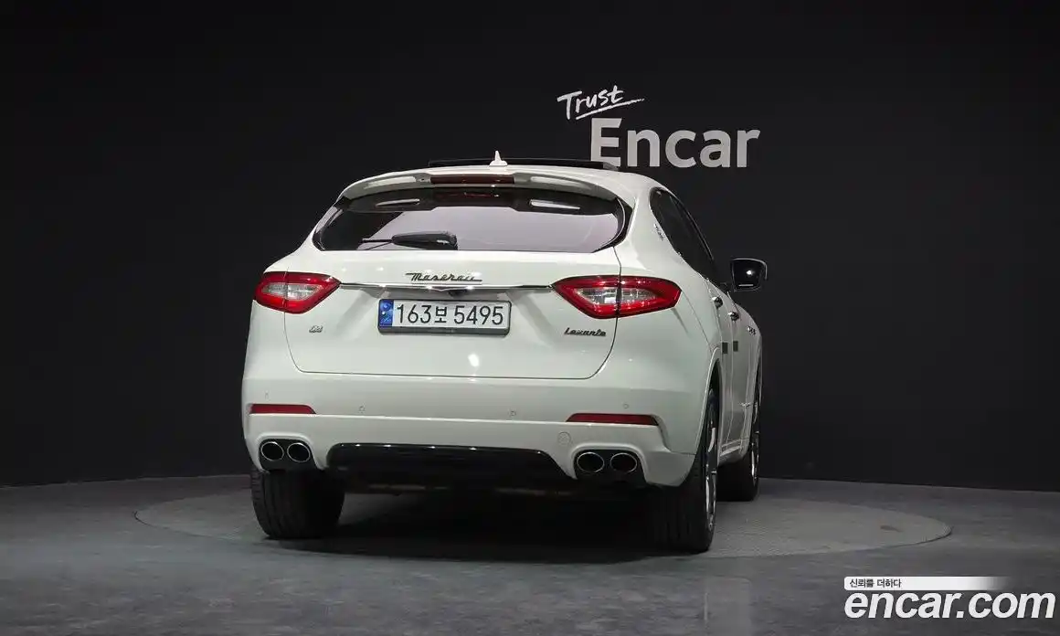 Maserati Levante 2017 3.0 гидро, фото 4